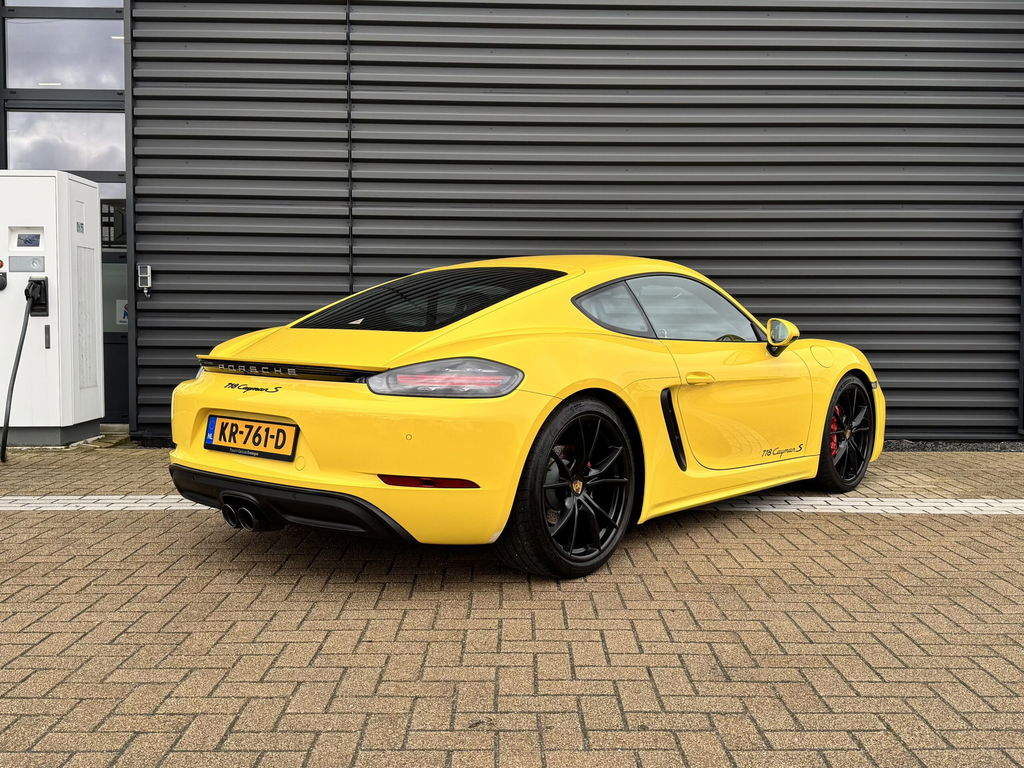 Porsche 718 Cayman S