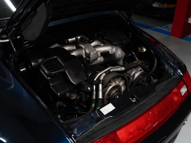Porsche 993 Carrera 4S