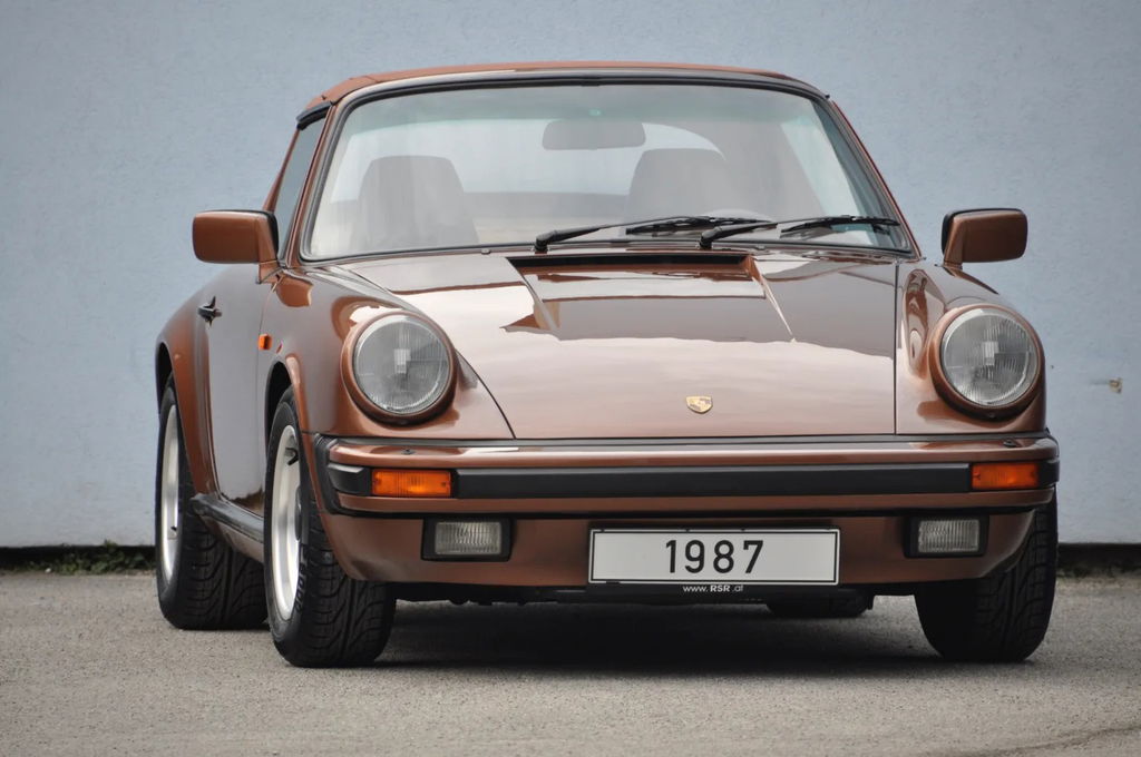 Porsche 911 Carrera 3.2