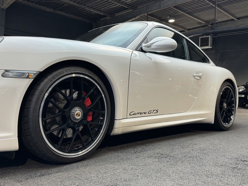 Porsche 997.2 Carrera GTS