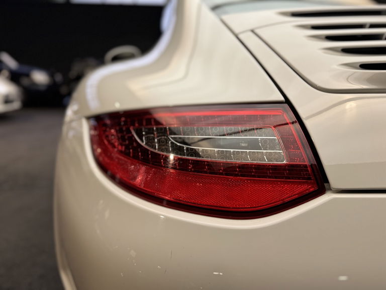 Porsche 997.2 Carrera GTS