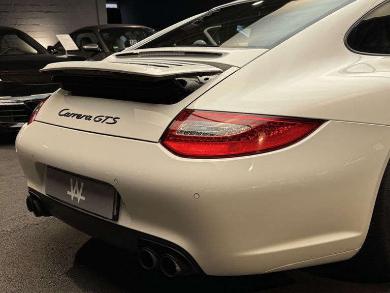 Porsche 997.2 Carrera GTS