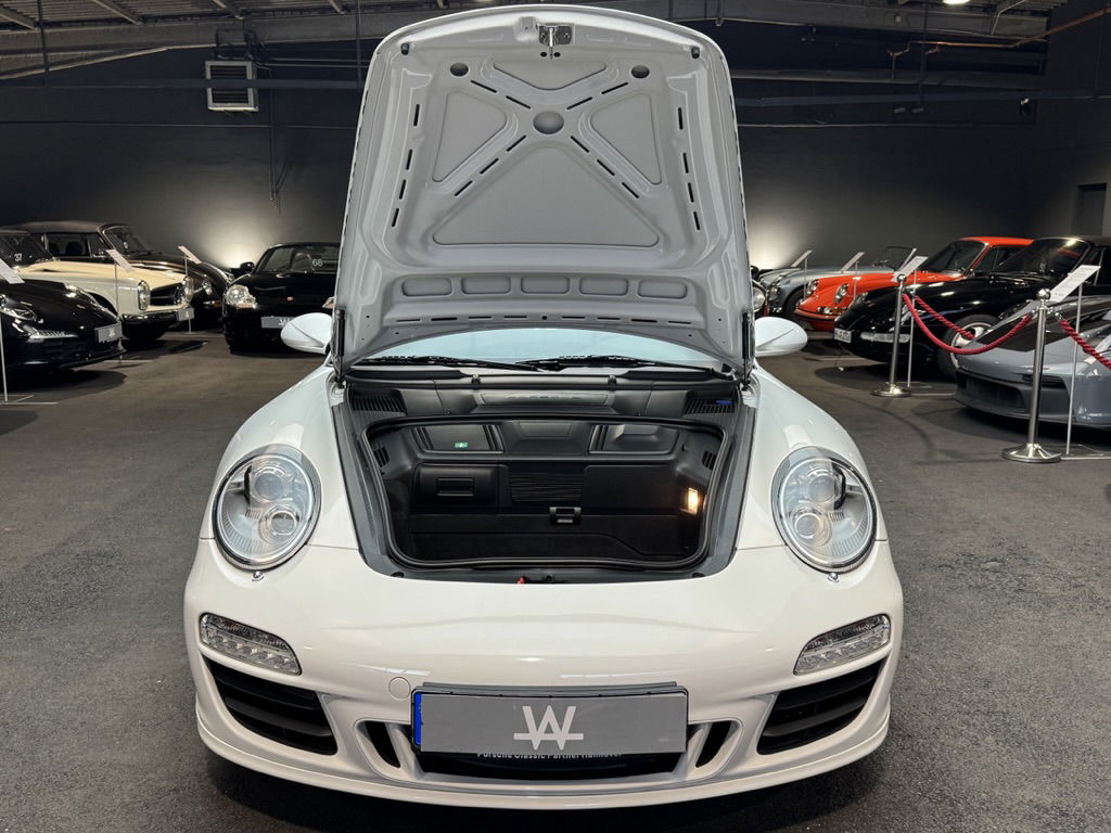 Porsche 997.2 Carrera GTS