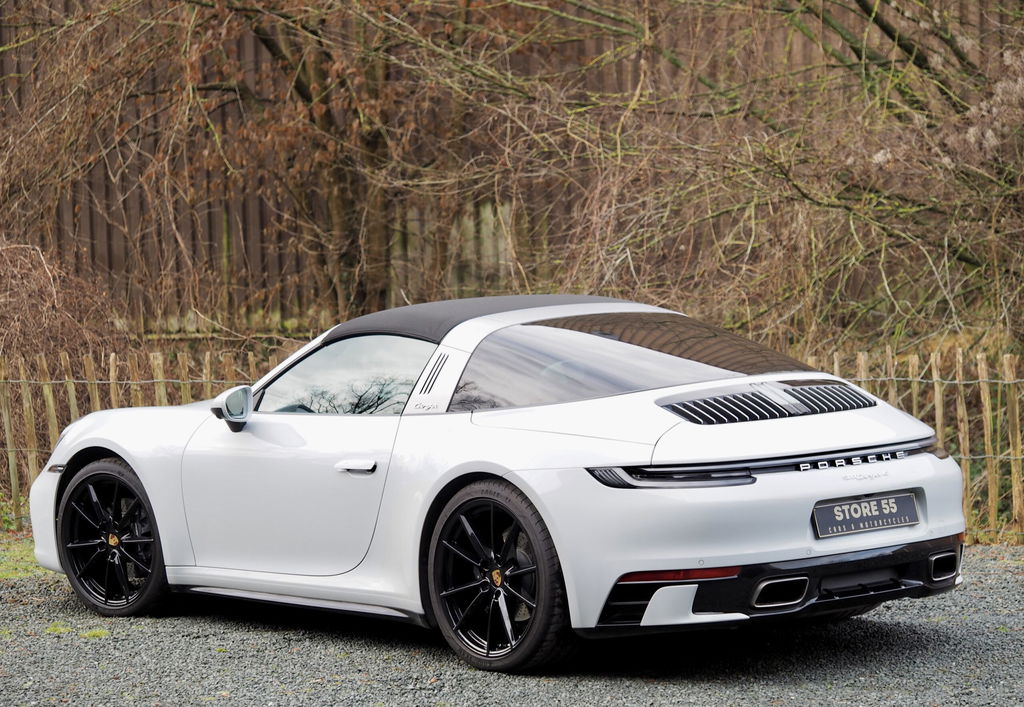 Porsche 992 Targa 4