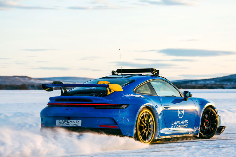 Lapland Ice Driving – Arktisches Präzisionstraining für Porsche-Enthusiasten