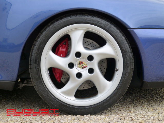 Porsche 993 Carrera 4S