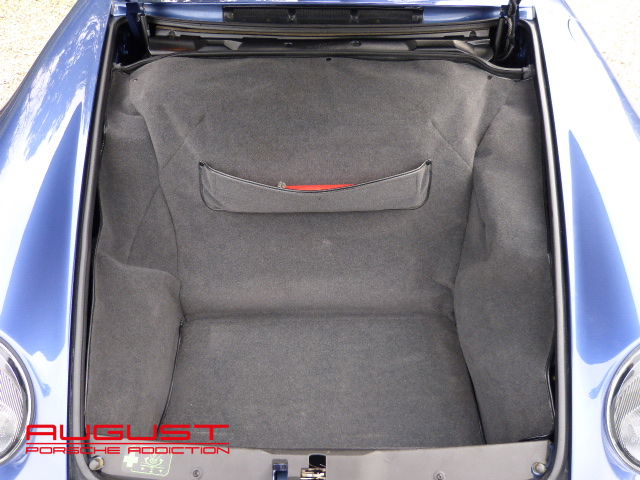 Porsche 993 Carrera 4S