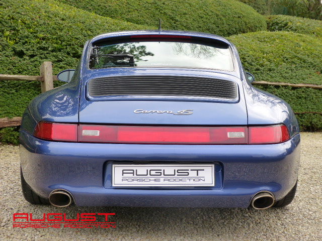 Porsche 993 Carrera 4S