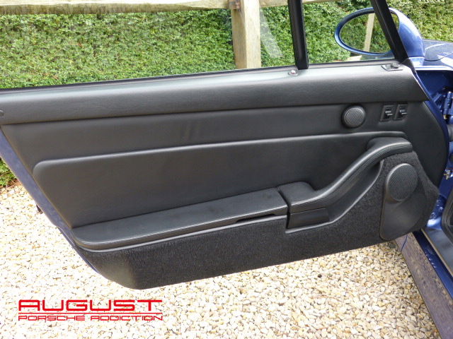 Porsche 993 Carrera 4S