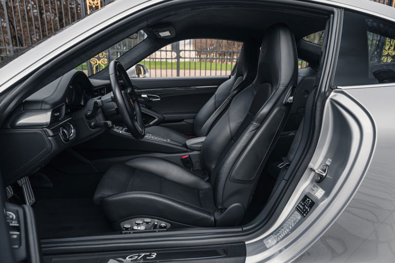 Porsche 991.2 GT3 Touring