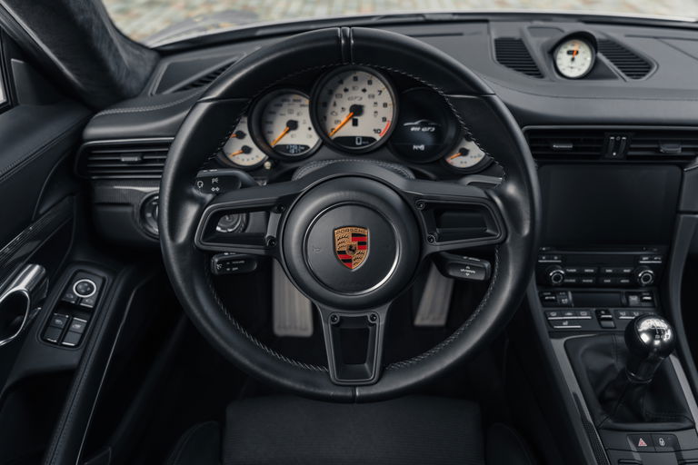 Porsche 991.2 GT3 Touring