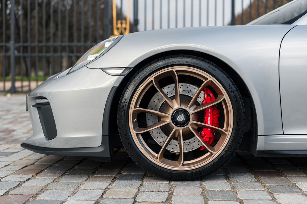 Porsche 991.2 GT3 Touring