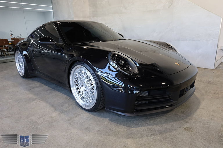 Porsche 992.2 Carrera