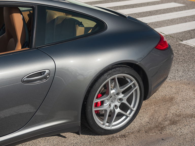 Porsche 997.2 Carrera 4S
