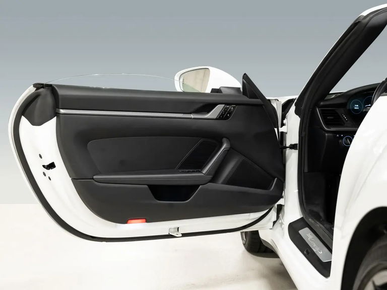 Porsche 992 Carrera S