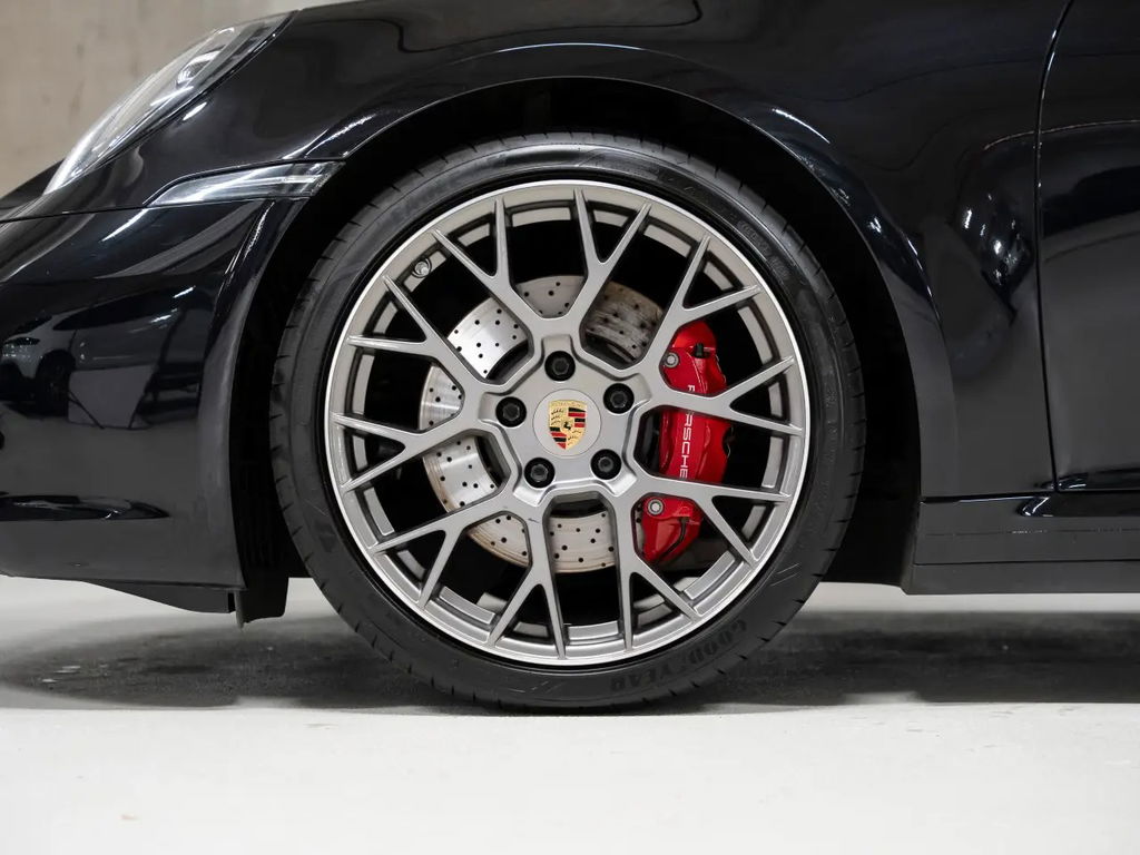 Porsche 992 Carrera S