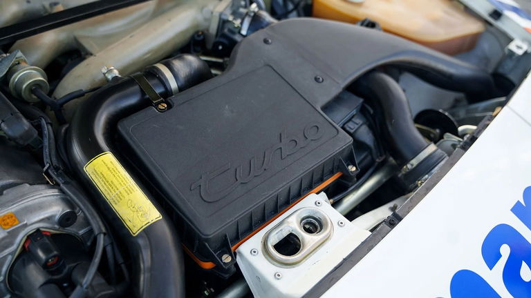 Porsche 944 Turbo Cup