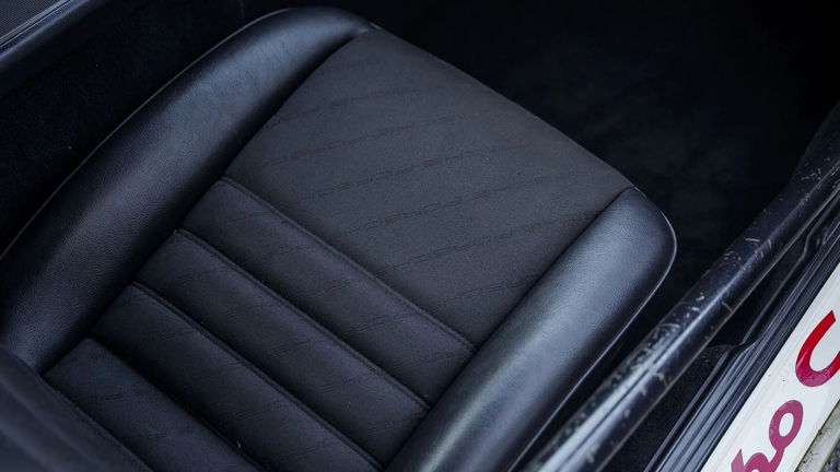 Porsche 944 Turbo Cup