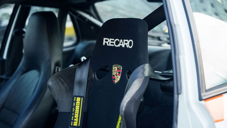 Porsche 944 Turbo Cup