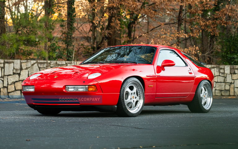 Porsche 928 GTS