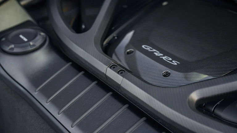 Porsche 718 Cayman GT4 RS