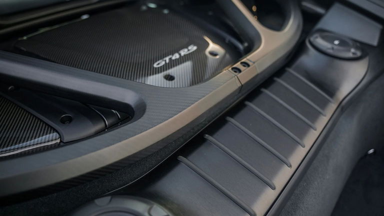 Porsche 718 Cayman GT4 RS