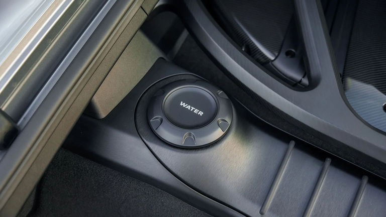 Porsche 718 Cayman GT4 RS