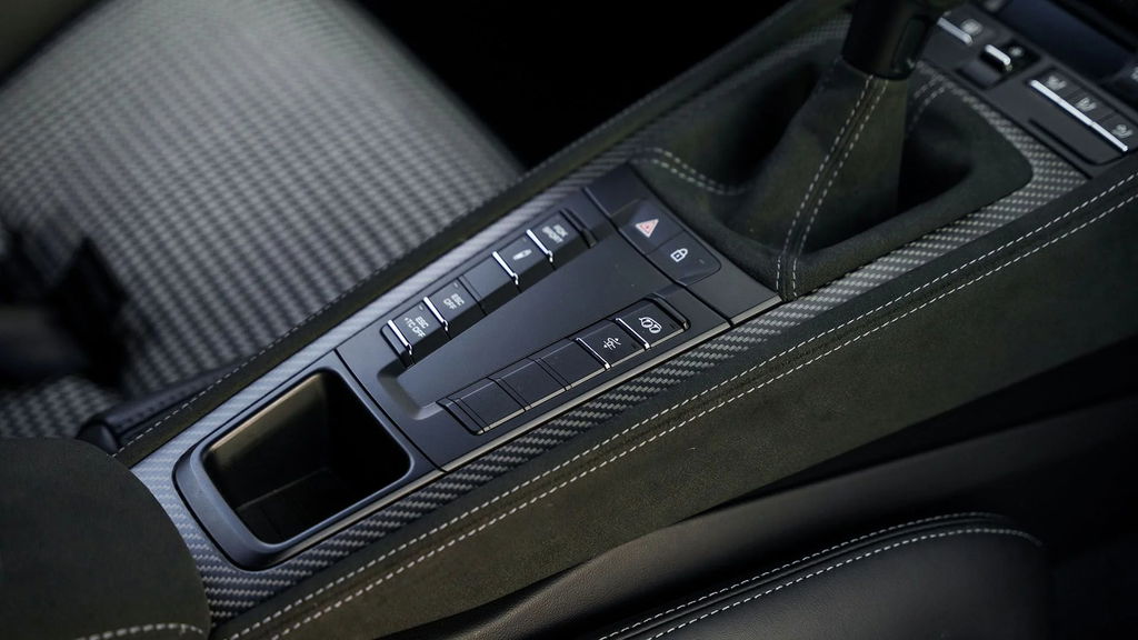 Porsche 718 Cayman GT4 RS