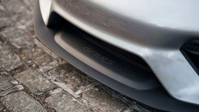 Porsche 718 Cayman GT4 RS