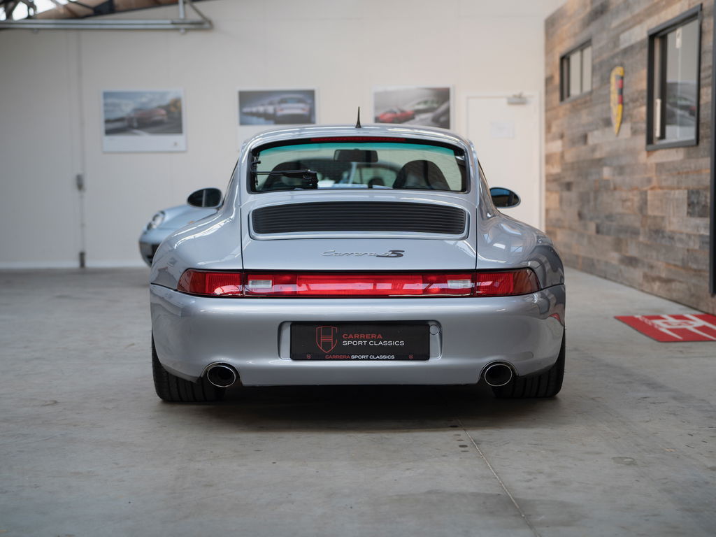 Porsche 993 Carrera 4S