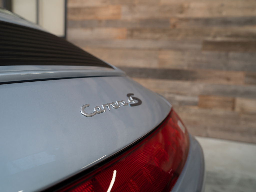 Porsche 993 Carrera 4S