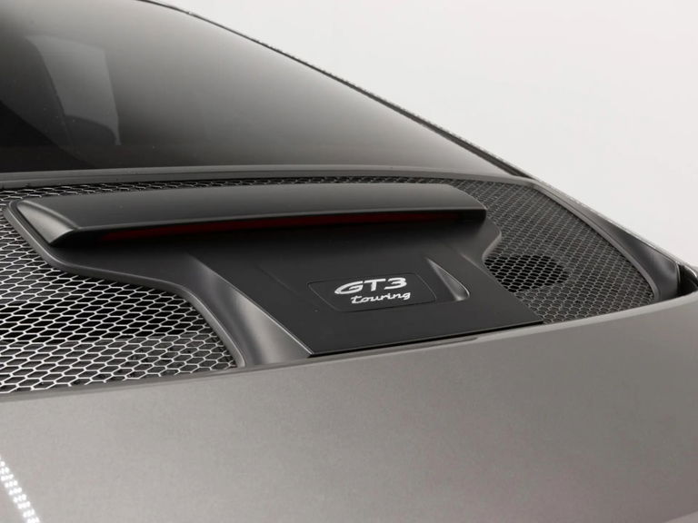 Porsche 992 GT3 Touring