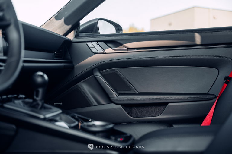 Porsche 992 Carrera T