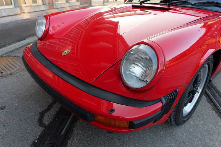 Porsche 911 Carrera 3.2 (US)