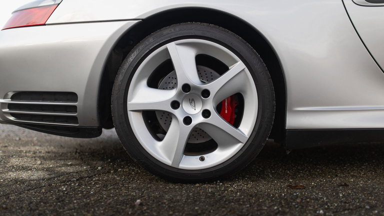 Porsche 996 Carrera 4S
