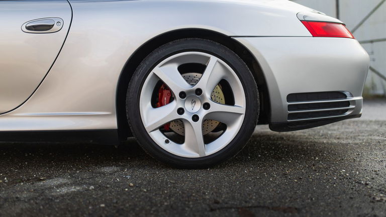 Porsche 996 Carrera 4S