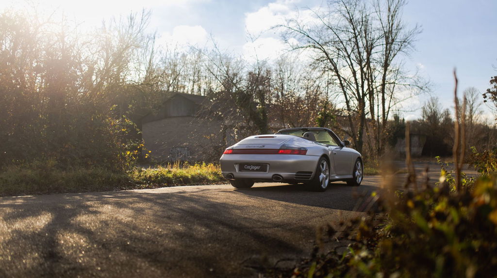 Porsche 996 Carrera 4S
