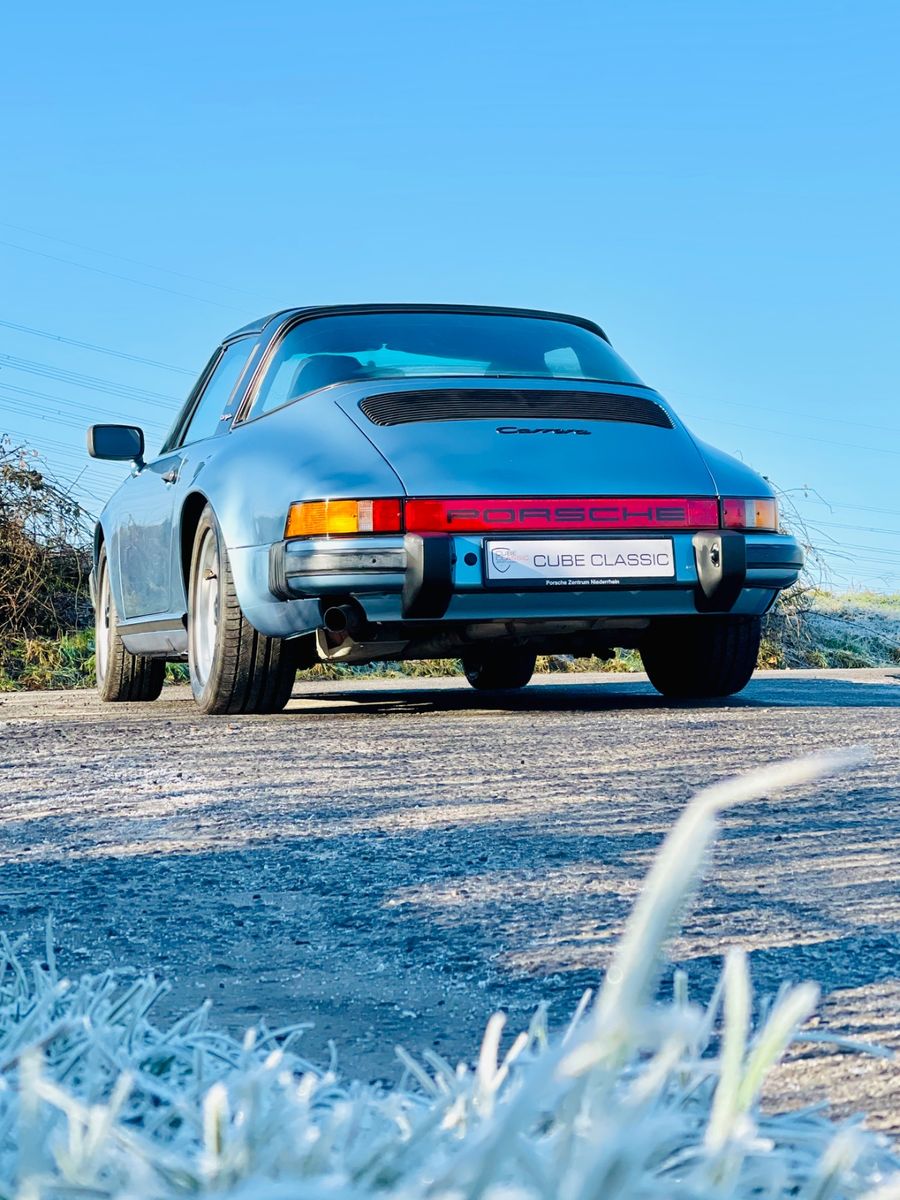 Porsche 911 Carrera 3.2 (KAT)
