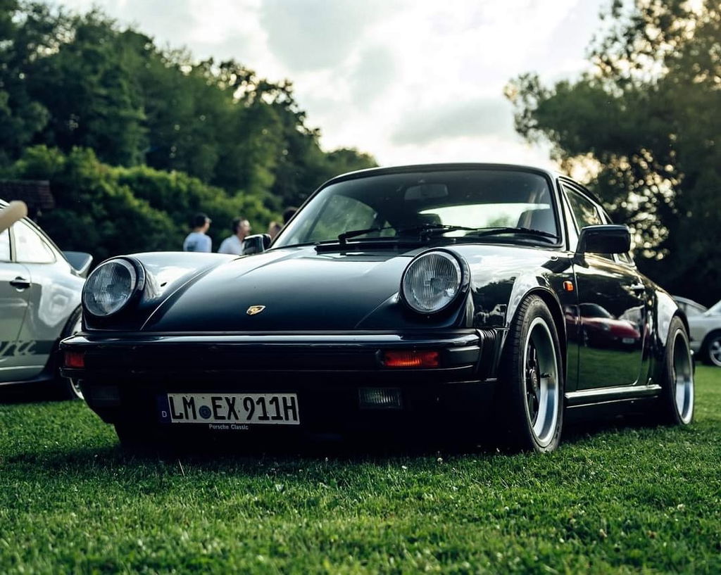Porsche 911 Carrera 3.2