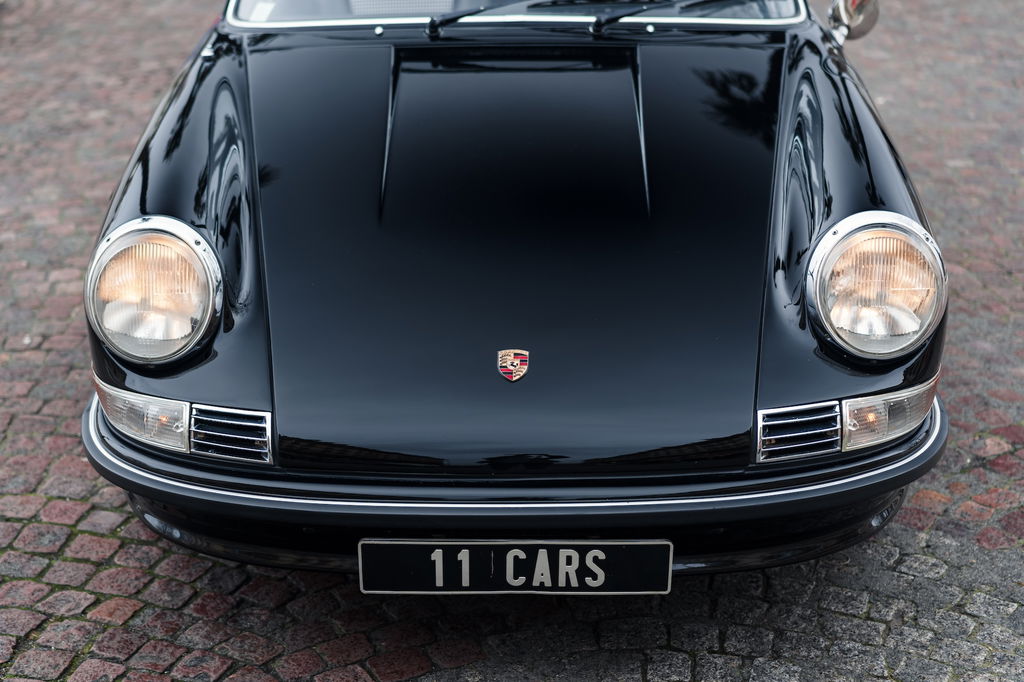 Porsche 911 S (F-Modell)