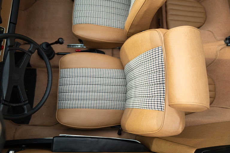 Porsche 911 S (F-Modell)