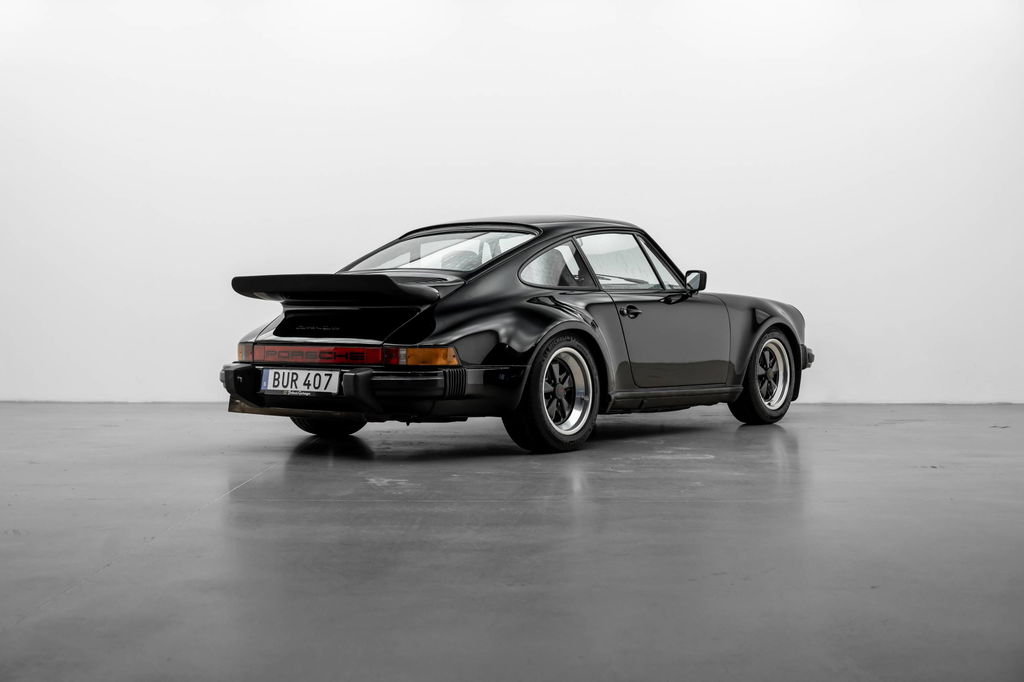 Porsche 911 Turbo 3.0