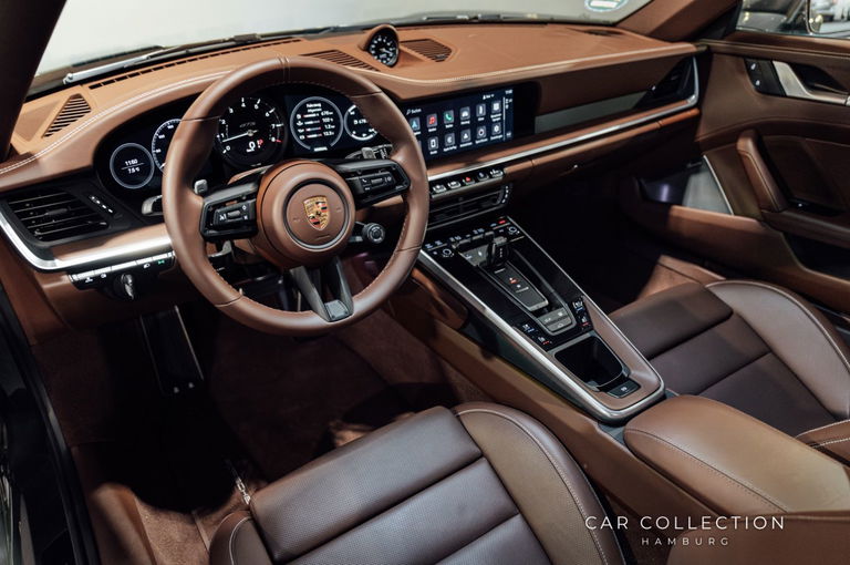 Porsche 992 Carrera GTS