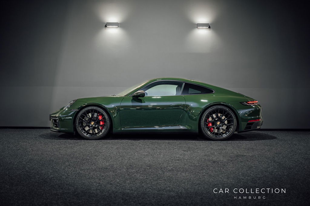 Porsche 992 Carrera GTS