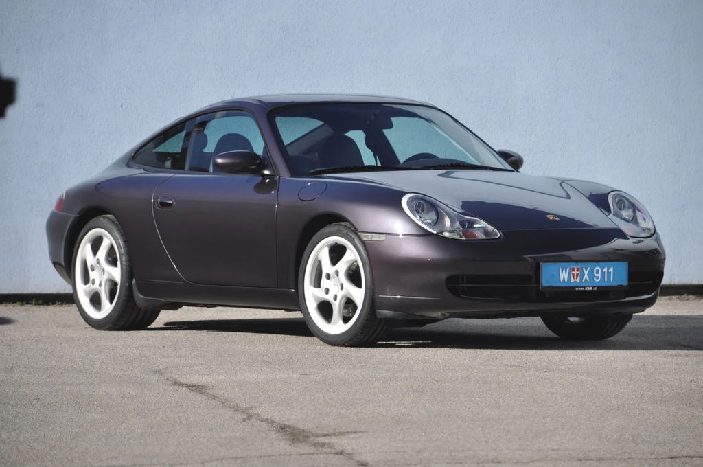 Porsche 996 Carrera 4