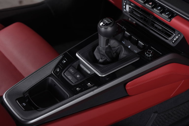 Porsche 992 Carrera 4S