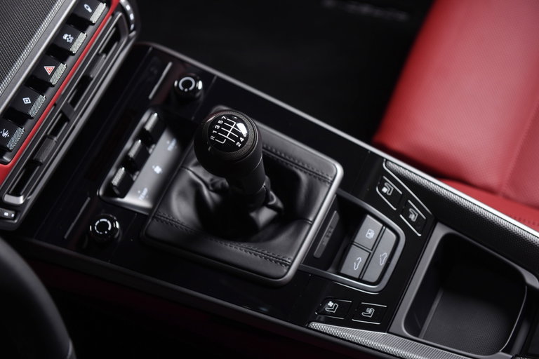 Porsche 992 Carrera 4S