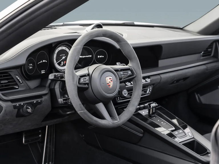 Porsche 992 Targa 4 GTS