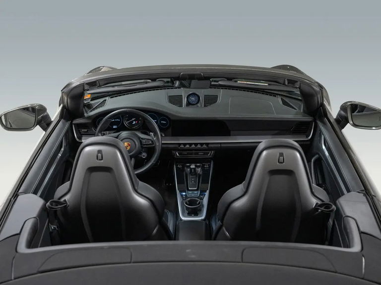 Porsche 992 Carrera S