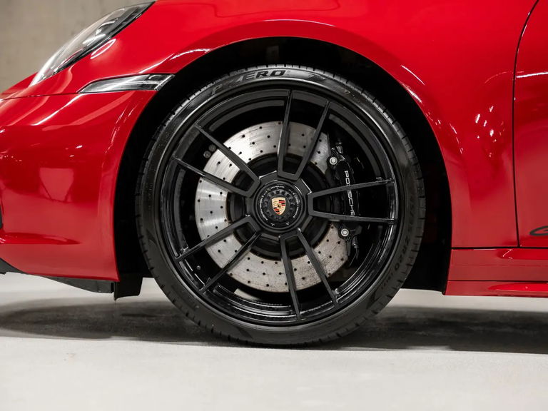 Porsche 992 Targa 4 GTS